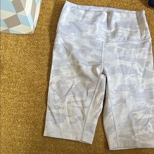 lululemon athletica Gray Camouflage Bike Shorts